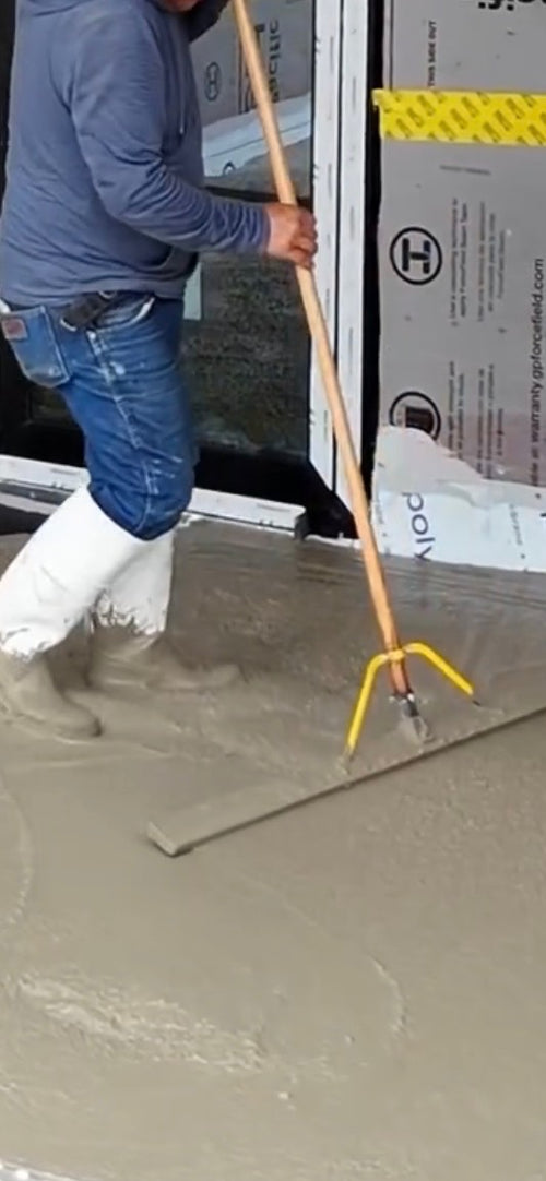 2-in-1 Screeding Float (Base Model) Lightweight Concrete & Gypsum Cement use. Custom Built for Various Sizes